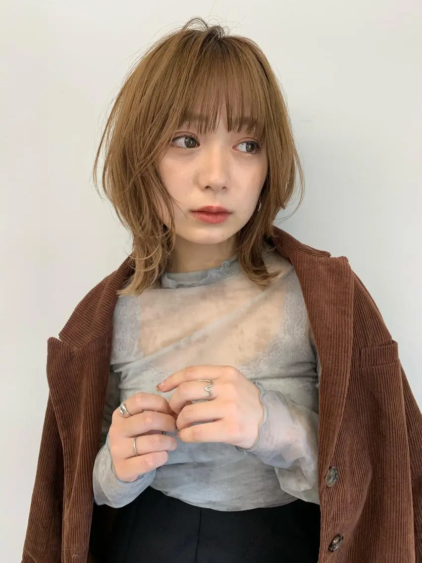 ミディアム ヘアカラー 👑満足度1000% 重村 春奈👑のヘアスタイル
