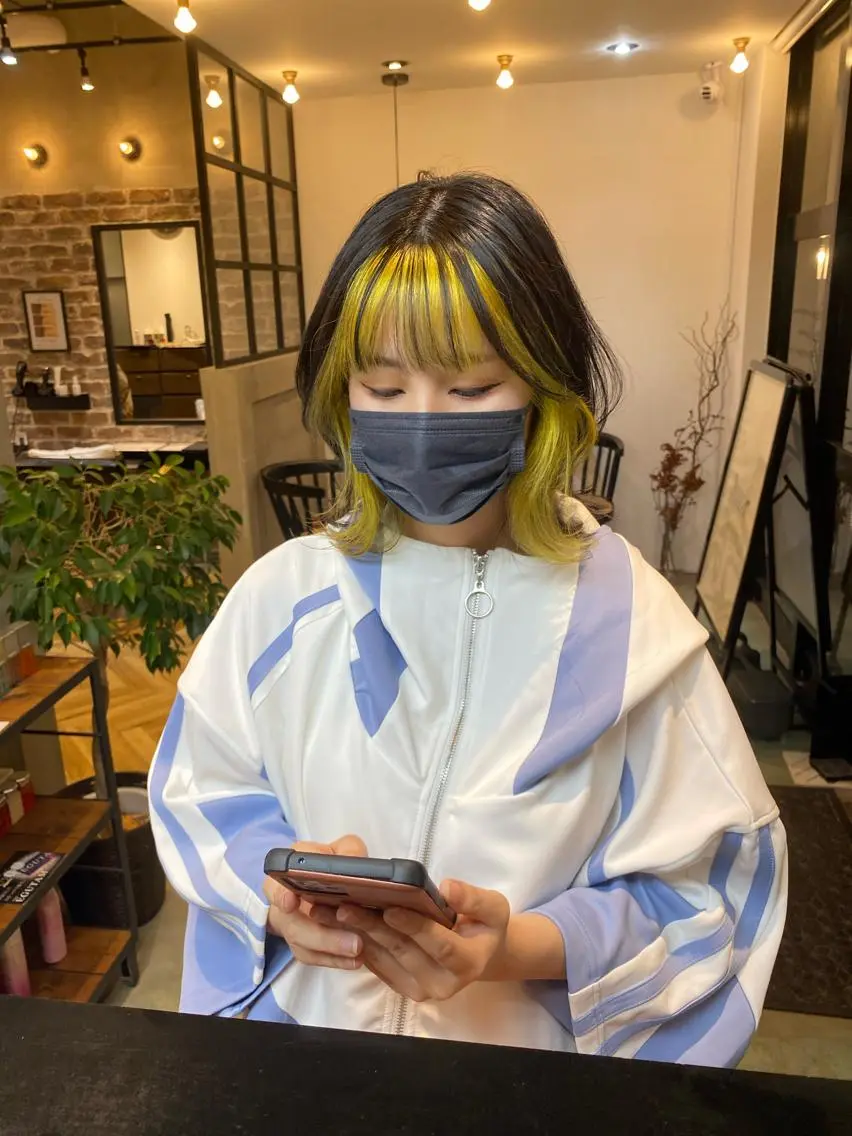 ミディアム ヘアカラー 大内田 凌馬のヘアスタイル