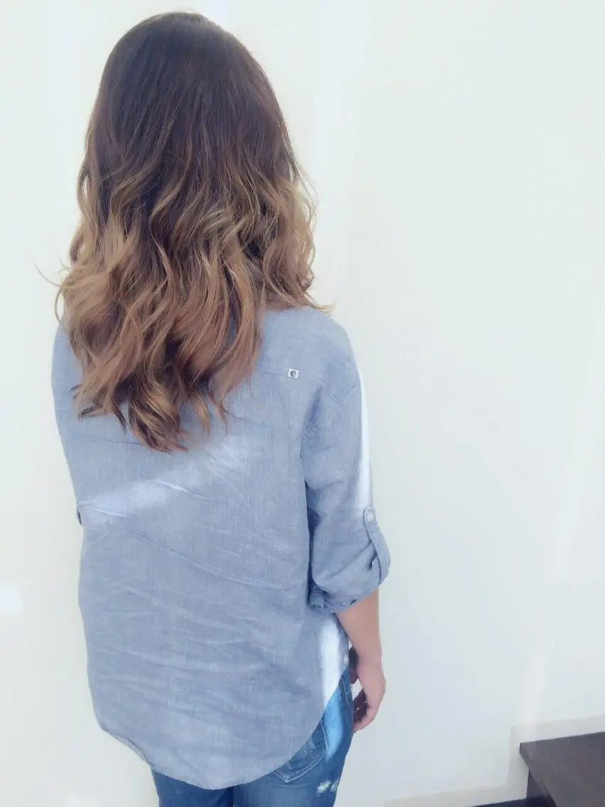 セミロング カラー グラデーションカラー 中塚 義人のヘアスタイル