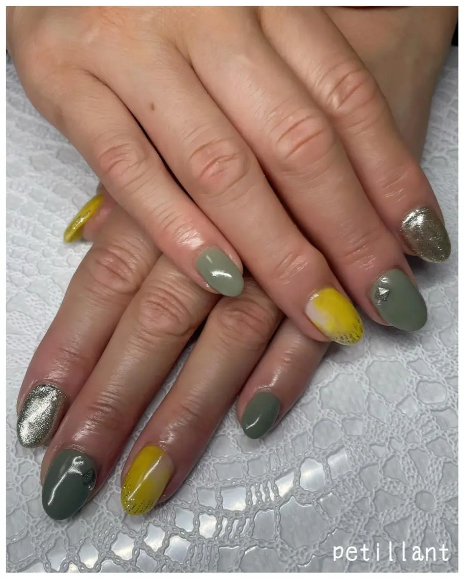 ネイル グリーン nail salon petillantのネイルデザイン