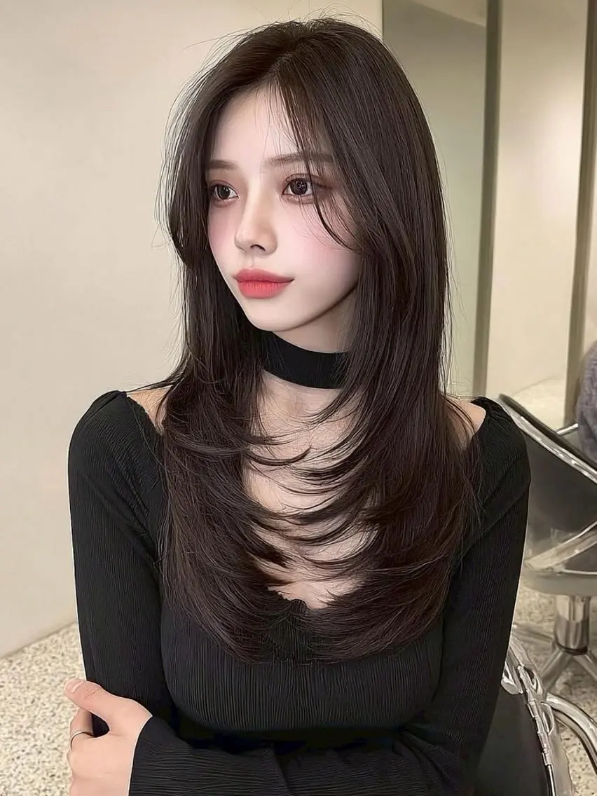 ロング 韓国風ヘア レイヤーカット カット ヘアカラー トリートメント ＫＡＮＡ/天王寺 🎀🫧のマツエク・マツパデザイン
