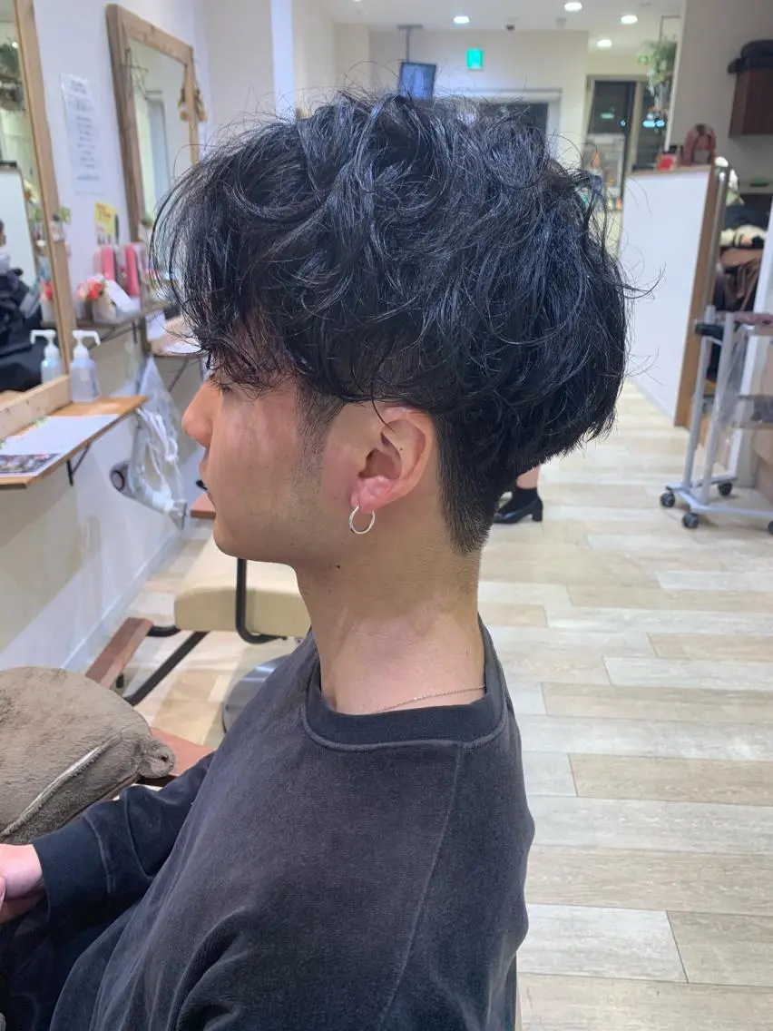 ショート パーマ メンズ メンズパーマ スパイラルパーマ カット Vir by browのヘアスタイル