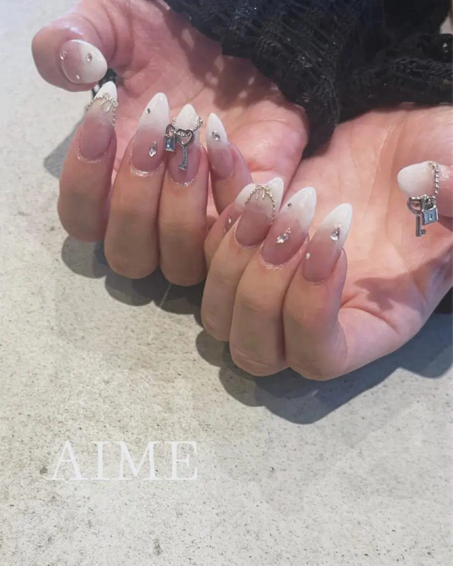 ネイル ハンドネイル AIME （momo）のネイルデザイン