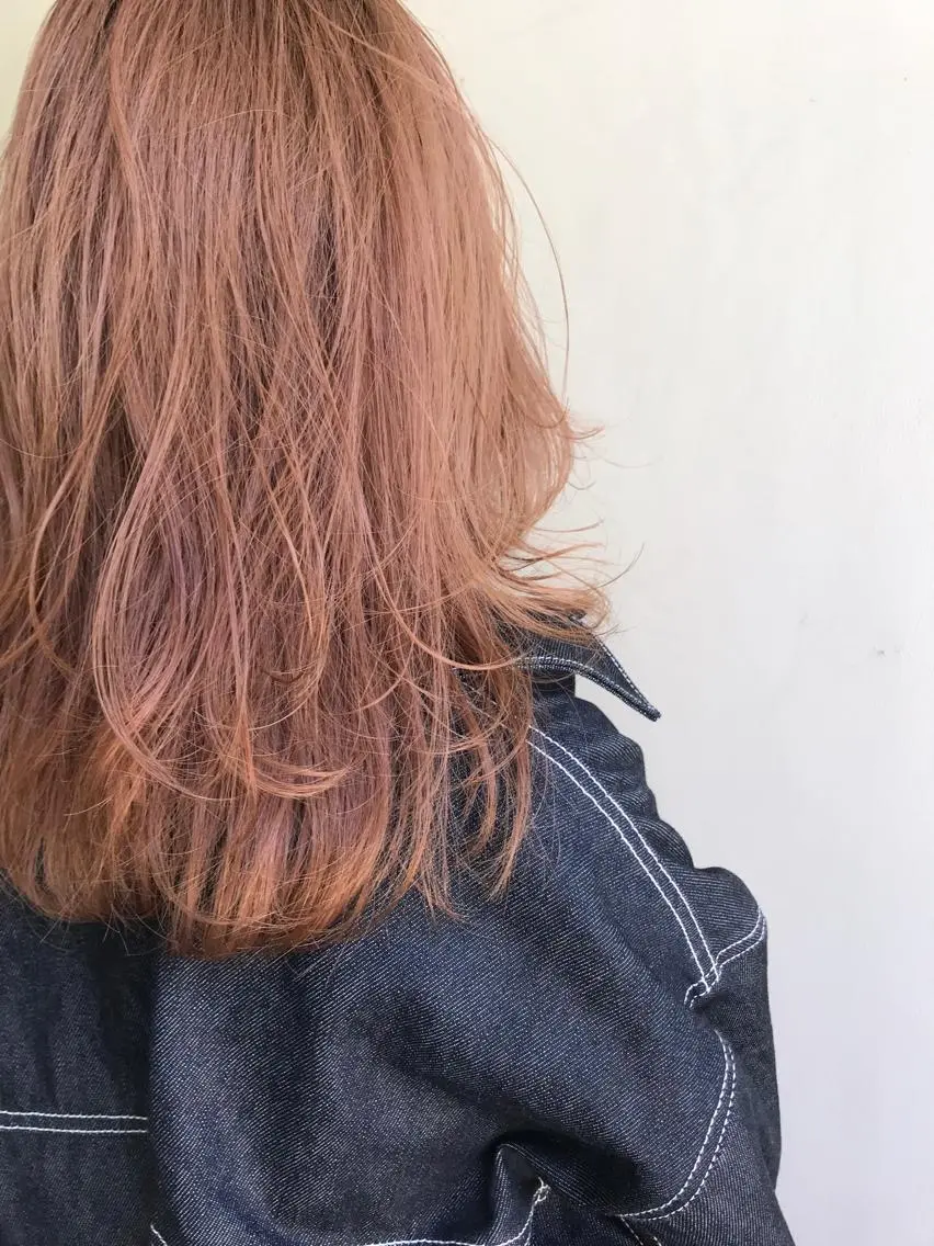 ミディアム カラー 貫洞 大介のヘアスタイル