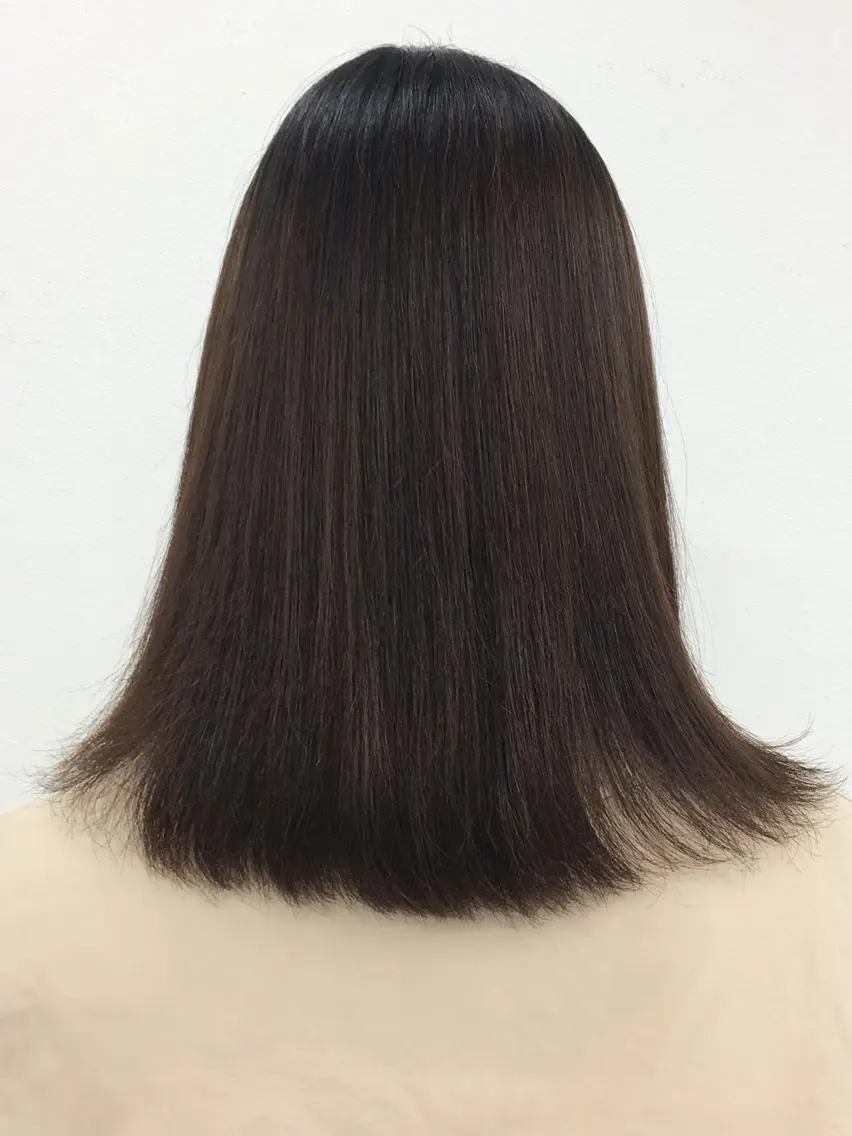 セミロング 似合う髪型見つけます AYAKAのヘアスタイル