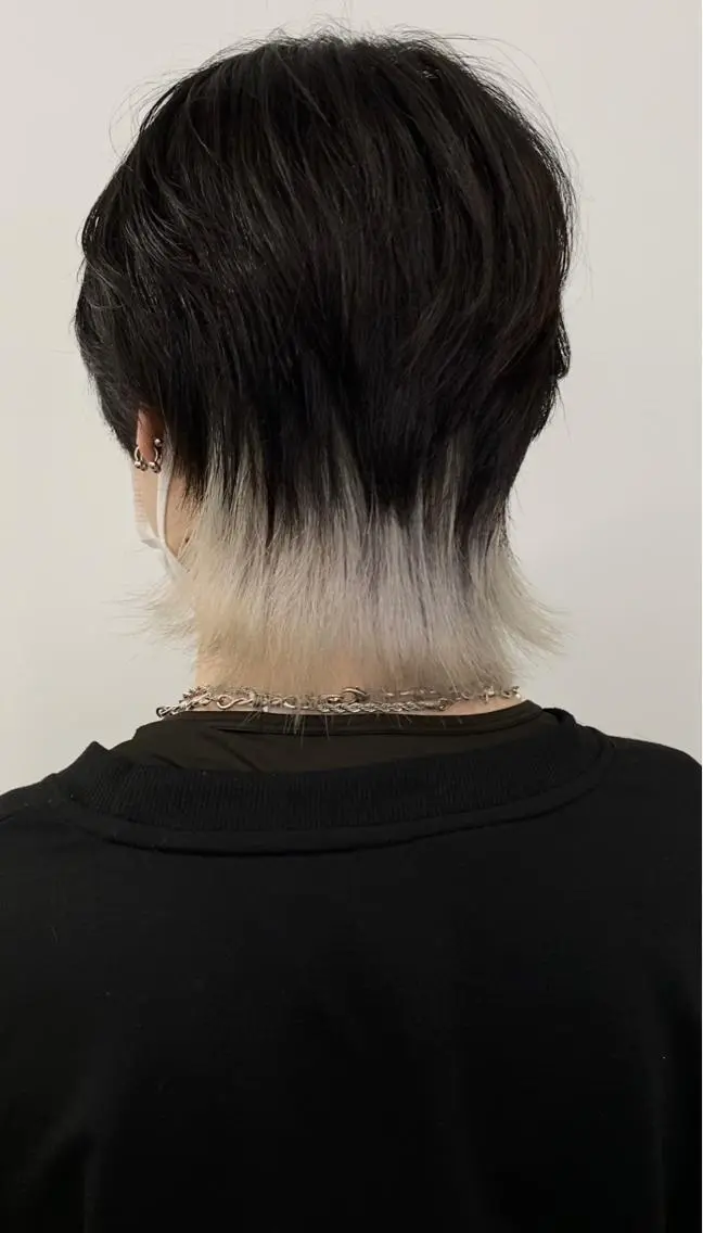 ショート カラー メンズ メンズブリーチ メンズウルフカット ブリーチ ウルフカット 最高峰ボブ/ 切りっぱなし/田野のヘアスタイル