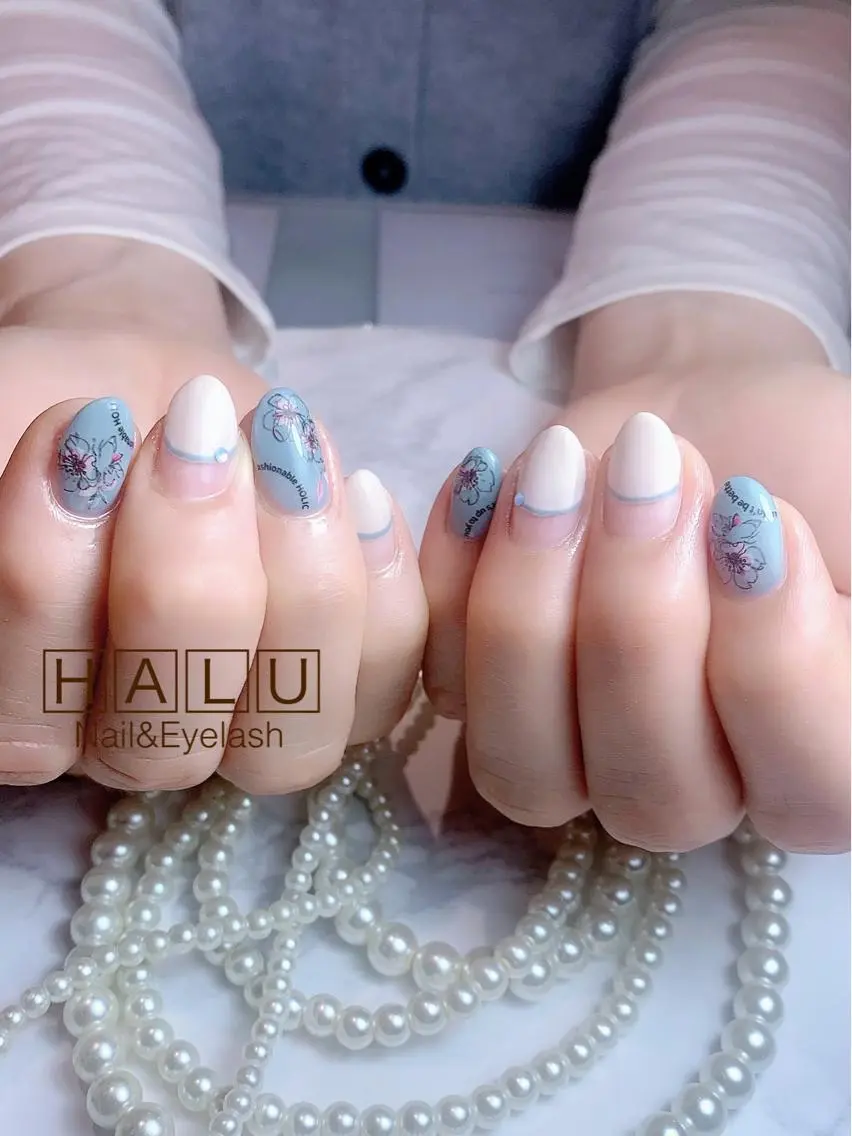 ネイル ブルー ホワイト HALU ハルのネイルデザイン