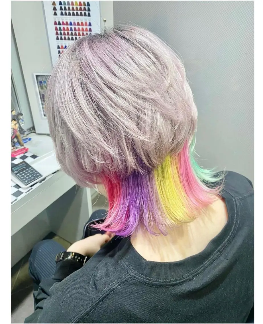 ショート カラー ブリーチ ユニコーンカラー ヘアカラー TSUNO🦖 派手髪/オタク美容師のヘアスタイル