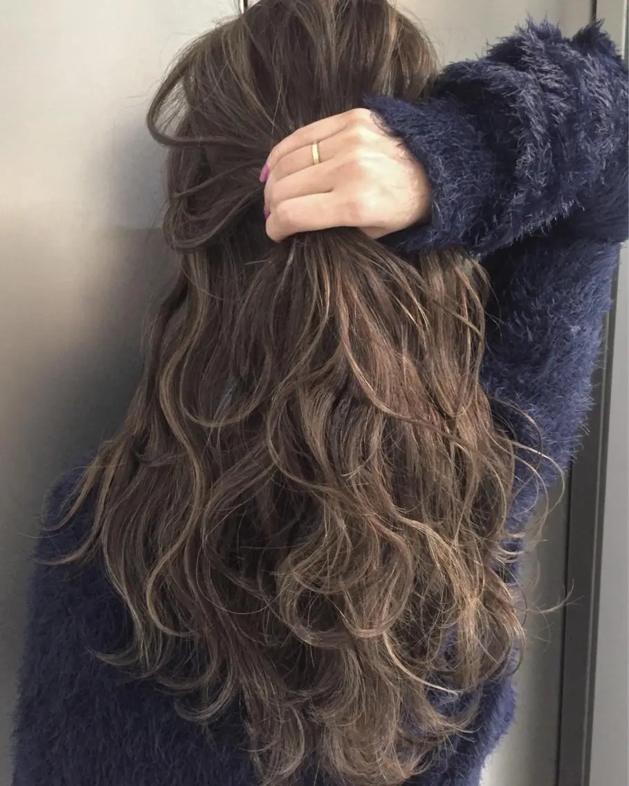 ロング カラー ヘアアレンジ アディクシーカラー 透明感カラー 【公式】amble luxe池袋東口🩷のヘアスタイル