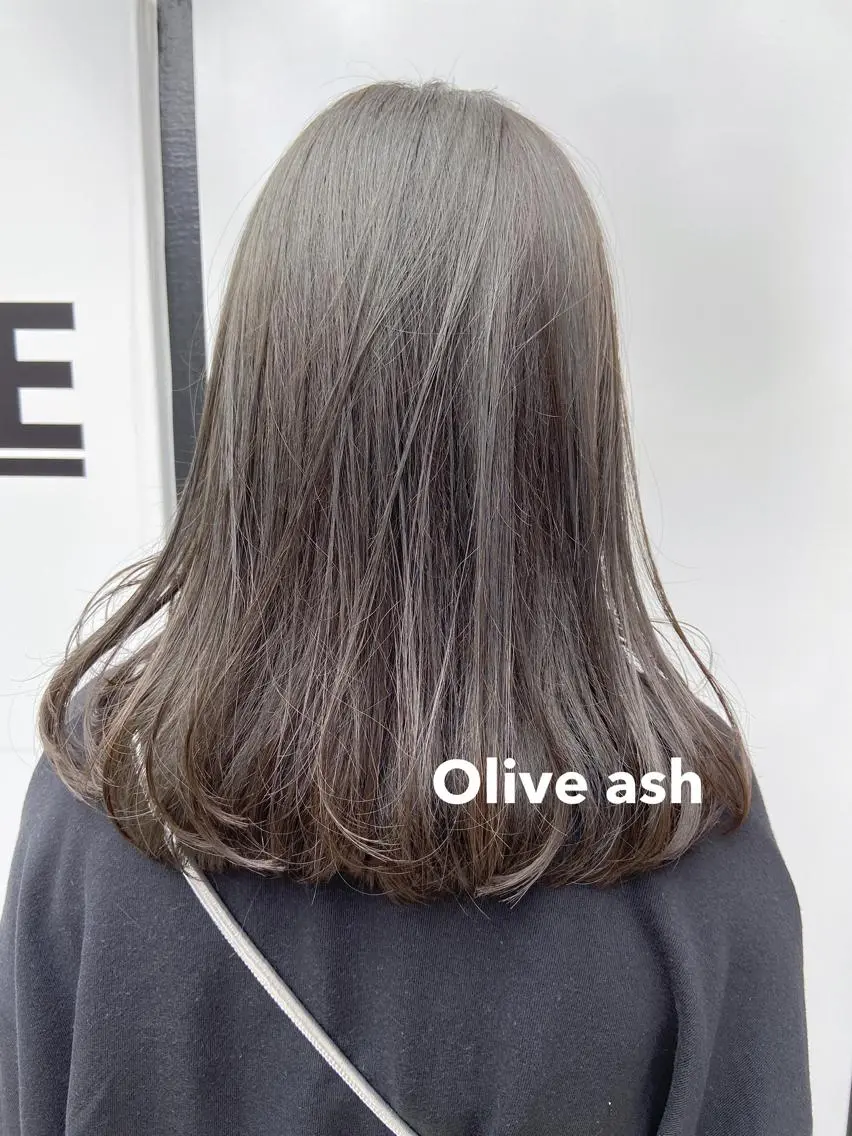 ミディアム カラー ヘアアレンジ オリーブカラー カット ヘアカラー トリートメント ヘアセット 天神レイヤーカット No.1💖マユカのヘアスタイル