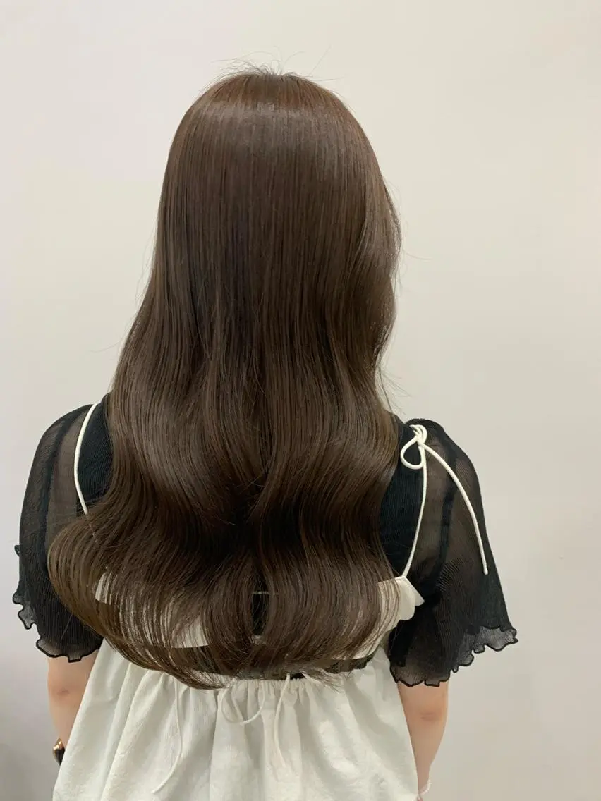 セミロング カラー 🍓韓国ヘア レイヤ ーカット🍓笠原 葵のヘアスタイル