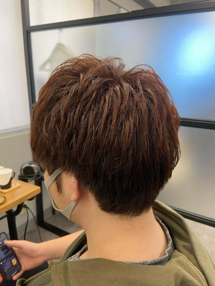 カラー メンズ natsumi / N°ariaのヘアスタイル
