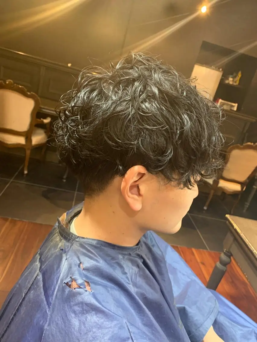 ショート パーマ メンズ カット パーマ 吉本 yoshimotoのヘアスタイル