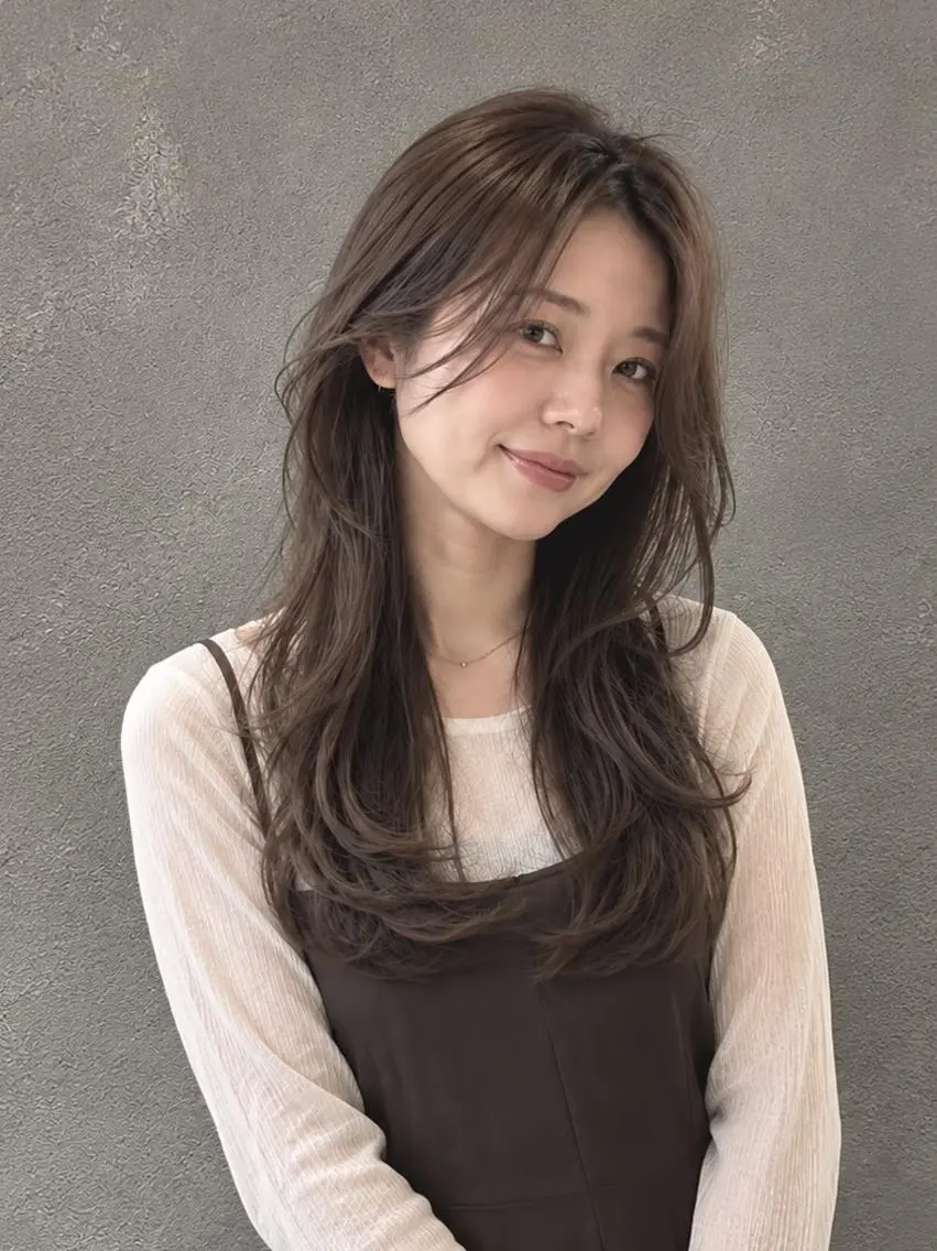 ロング カット ヘアカラー トリートメント 脇田 麗乃のヘアスタイル
