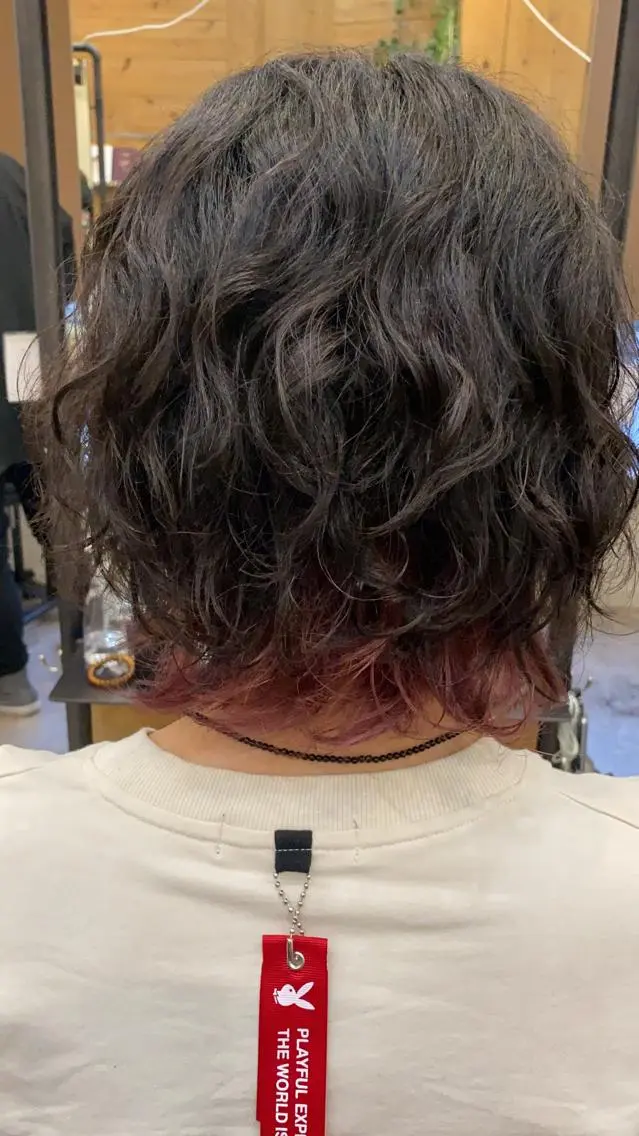 ミディアム カラー メンズ ピンクカラー パープルカラー ヘアカラー 🟢NEGi🟣 🫧髪質改善のヘアスタイル