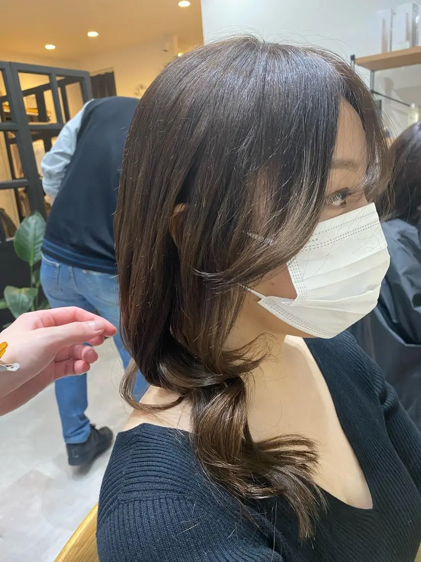 ロング カラー カット ヘアカラー トリートメント 似合う髪型見つけます AYAKAのヘアスタイル
