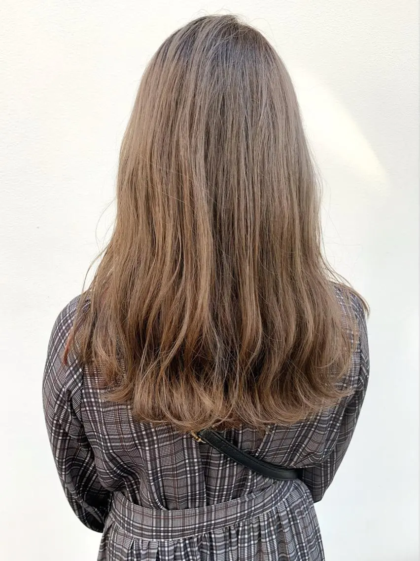 セミロング カラー ヘアアレンジ 透明感カラー カット ヘアカラー トリートメント 〽️magico/ ウルフDaiki〽️のヘアスタイル