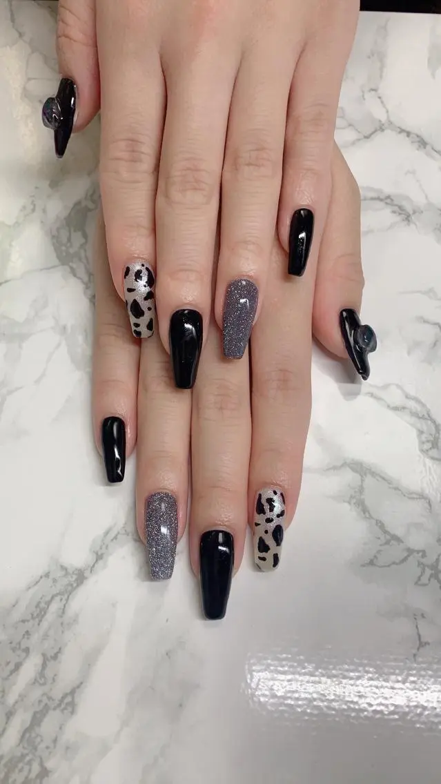 ネイル ハンドネイル はな💎ネイル ワンホン、長さ出しのネイルデザイン