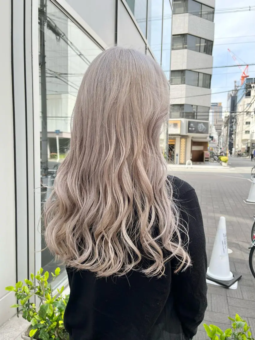 ロング カラー ベージュカラー ブリーチ ブロンド ケアブリーチ ダブルカラー カット ヘアカラー ショート/パーマ/ カラー/FUKOのヘアスタイル