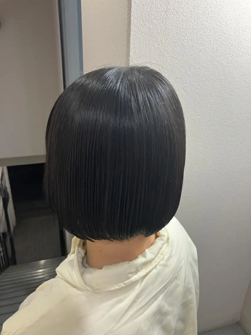 ショート 切りっぱなしボブ ボブ 縮毛矯正 トリートメント wa daのヘアスタイル