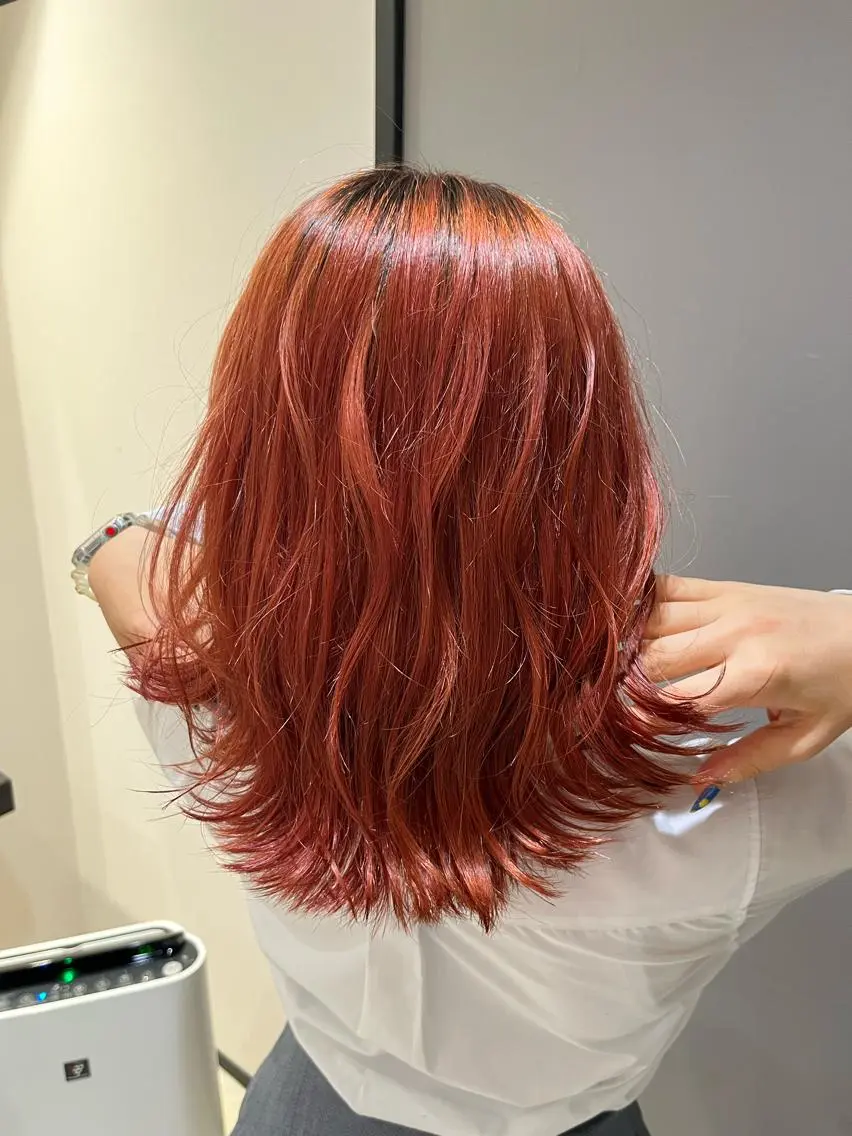 ミディアム カラー ヘアアレンジ ブリーチ カシス オレンジ 【艶カラー】石山拓人 /ブリーチのヘアスタイル
