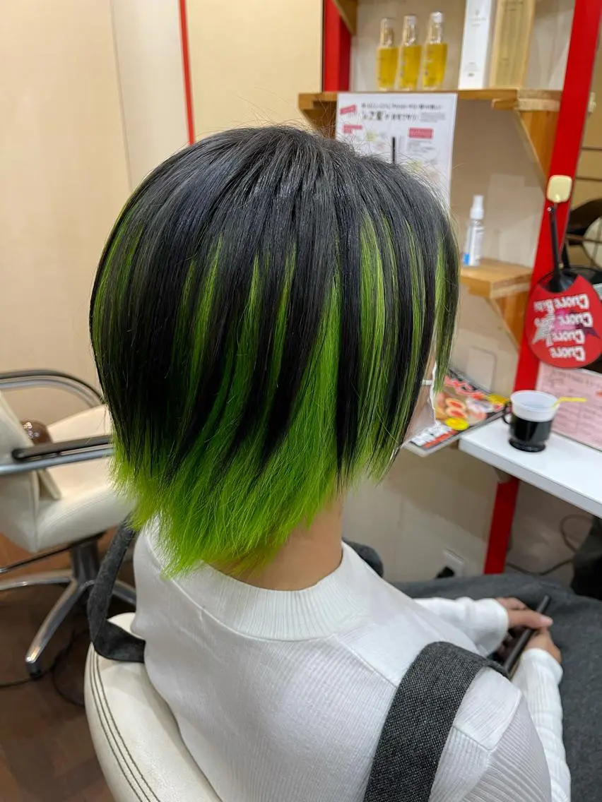 ミディアム ヘアカラー たけい ゆうきのヘアスタイル