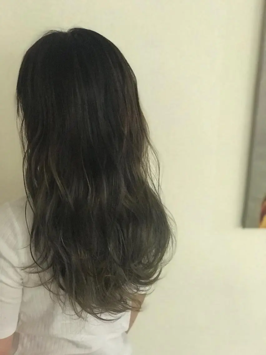 ロング カラー ヘアアレンジ 結婚式・ブライダル アッシュ バレイヤージュ ベージュカラー ブリーチ 溝部裕太Hair salon808代表のヘアスタイル
