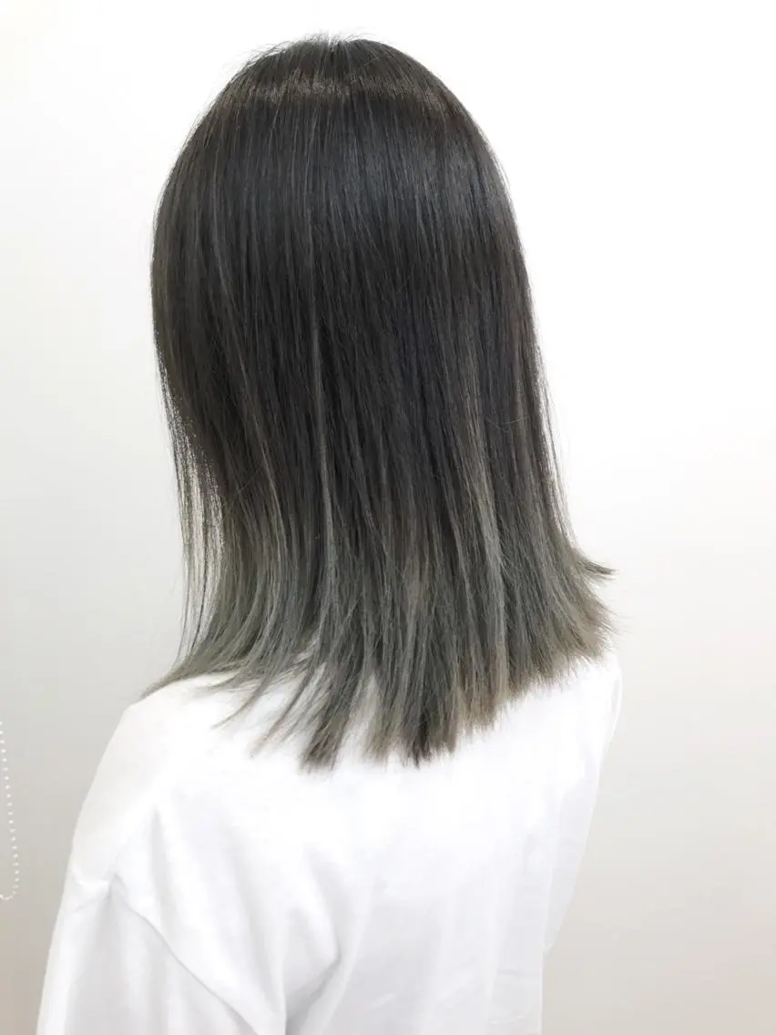 ミディアム カラー カット ヘアカラー 湯浅 了一のヘアスタイル