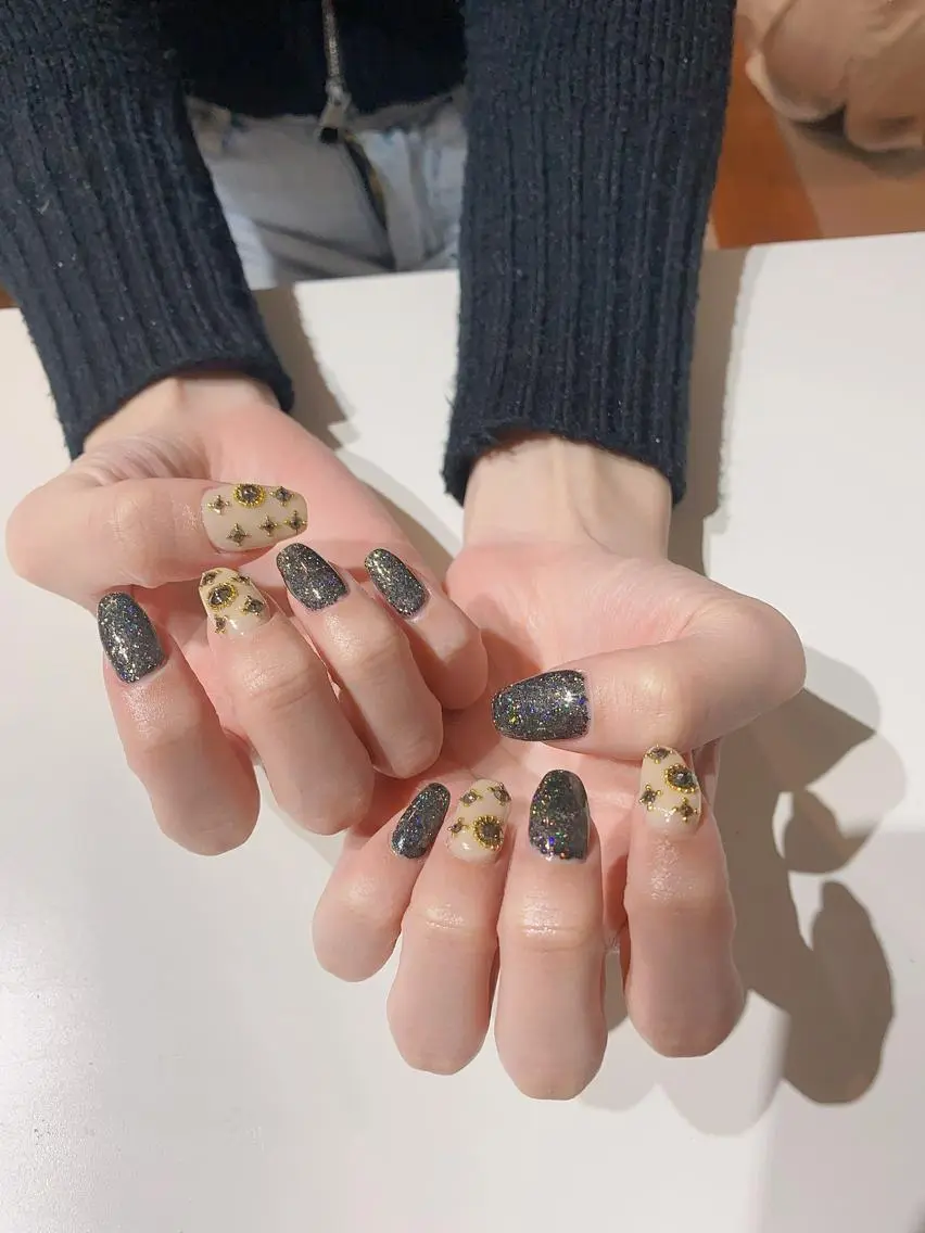 ネイル ハンドネイル 👍thumbs up nail👍のネイルデザイン