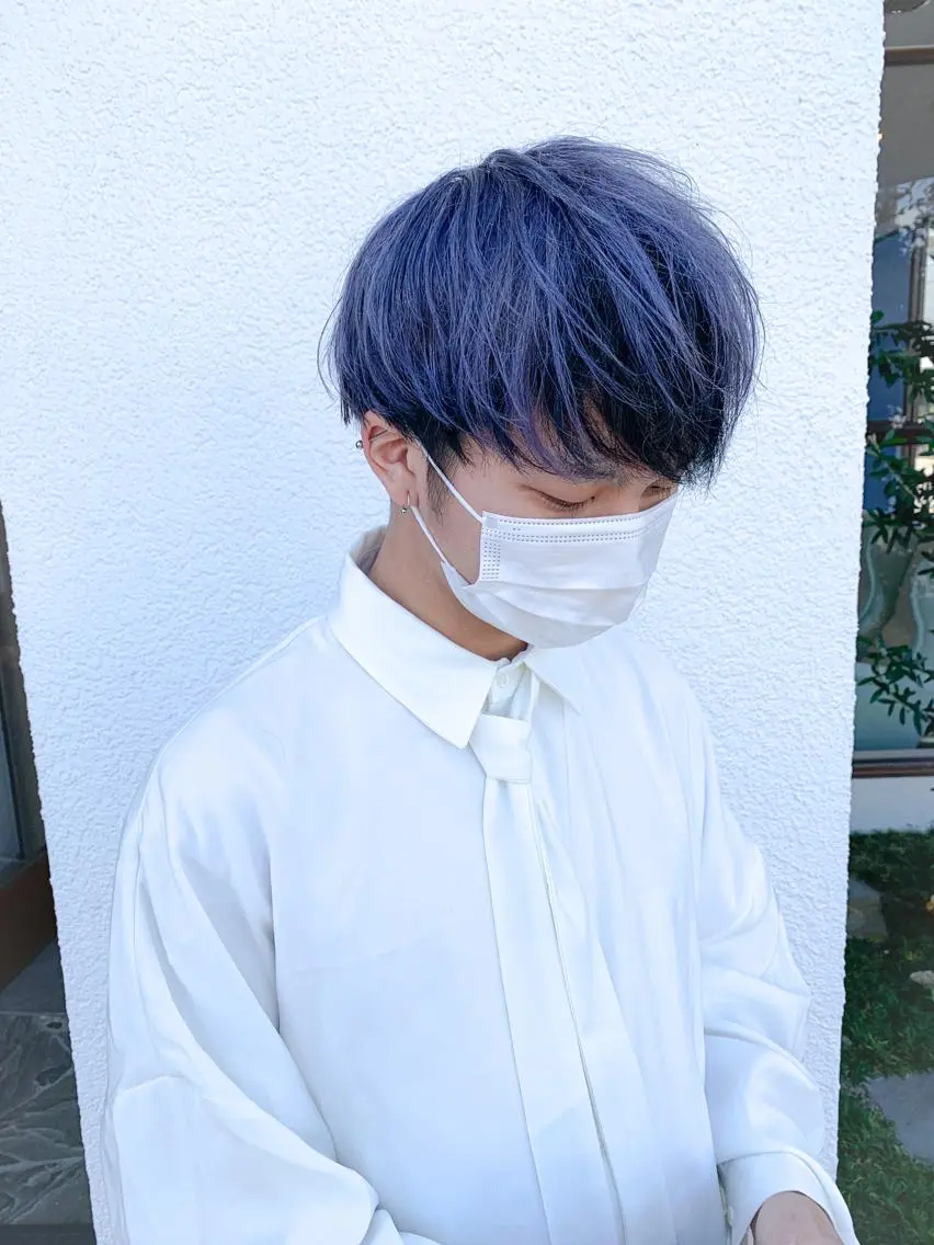 ショート カラー ブリーチ デザインカラー バイオレットカラー メンズパーマ職人 加藤 弘貴のヘアスタイル