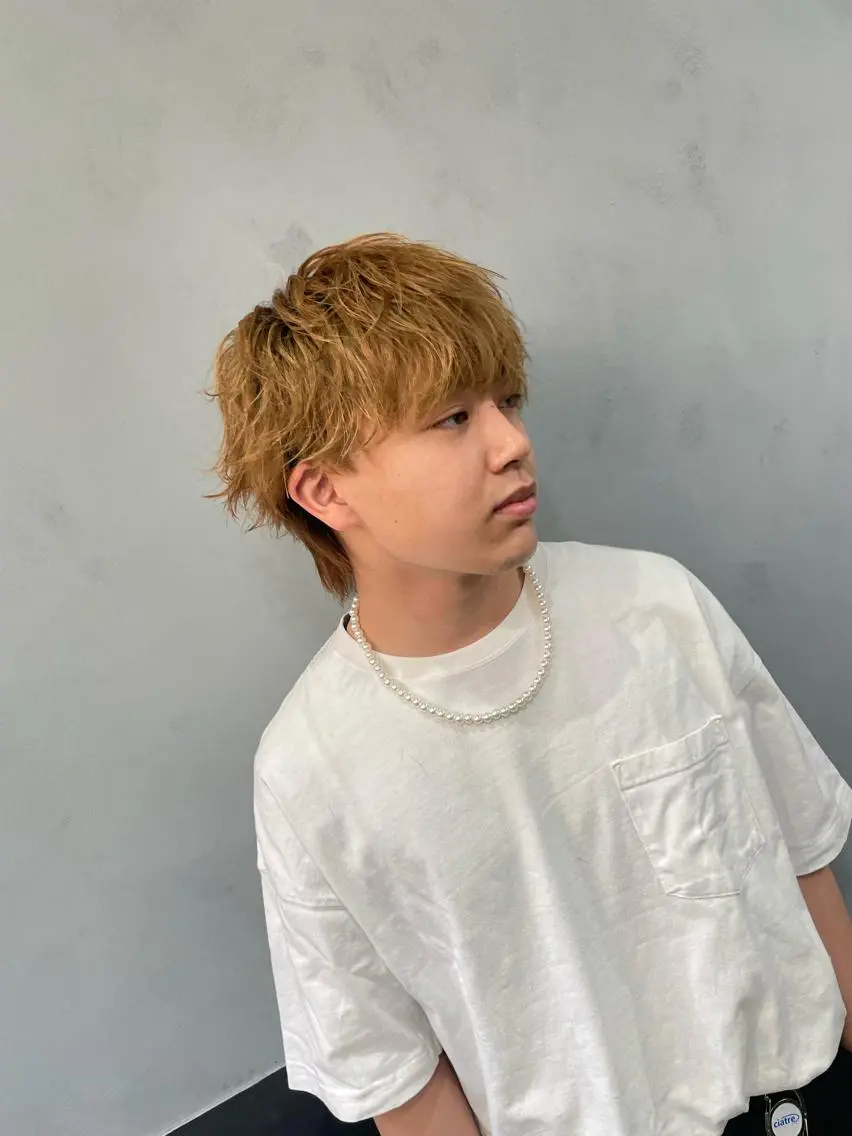 ショート ヘアアレンジ メンズ マッシュウルフ マッシュ メンズウルフカット くびれヘア ウルフカット メンズカット✂️ パーマ寺西優真のヘアスタイル