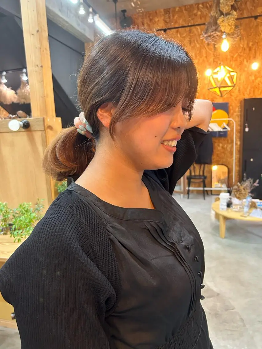 ミディアム カット ヘアカラー トリートメント 問屋町chapter 日笠快生のヘアスタイル