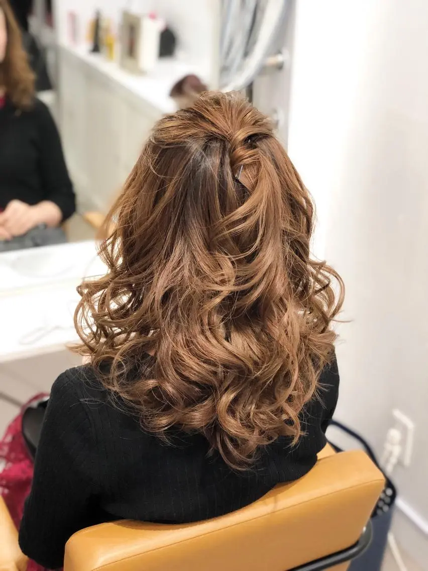 セミロング ヘアセット専門店 佐藤のヘアスタイル
