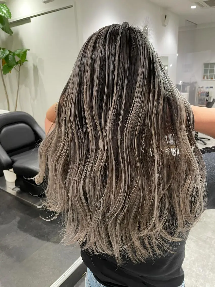 ロング カラー バレイヤージュ レイヤーカット 京都美容師 塩のヘアスタイル