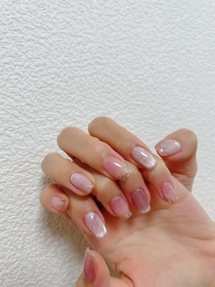 ネイル オーロラネイル フラワーネイル フットネイル フレンチネイル ジェルネイル ハンドネイル mogunail &blowのネイルデザイン
