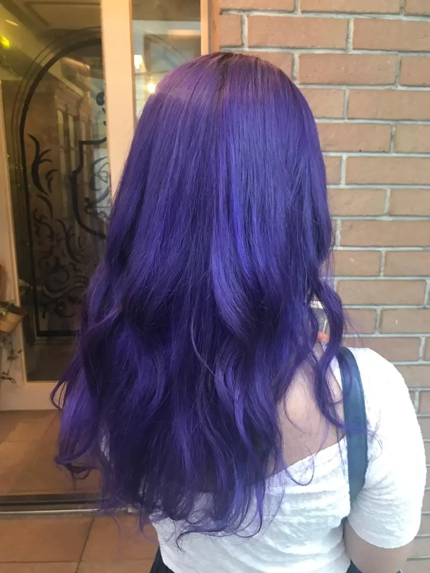 ロング カラー パーマ ヘアアレンジ メンズ キッズ ネイル マツエク・マツパ パープルカラー パープル サロンドミルク 原宿のヘアスタイル