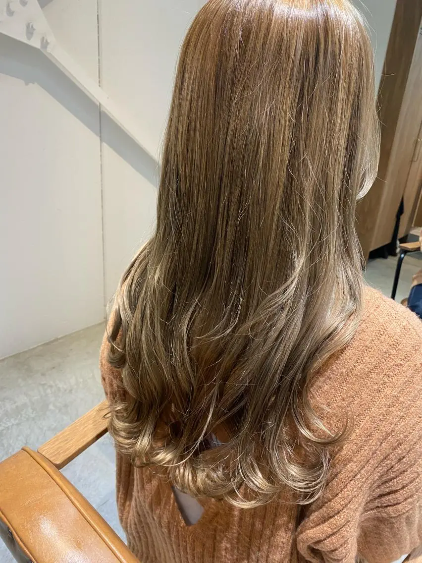 ロング カラー 似合わせレイヤー 阿波座/ふじむらのヘアスタイル