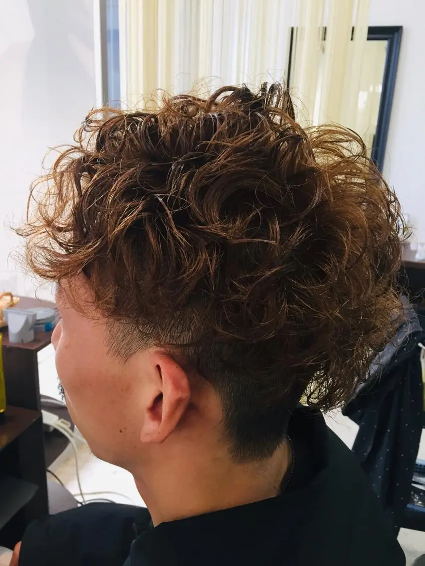 ショート カラー パーマ メンズ 阿久津 泰幸のヘアスタイル