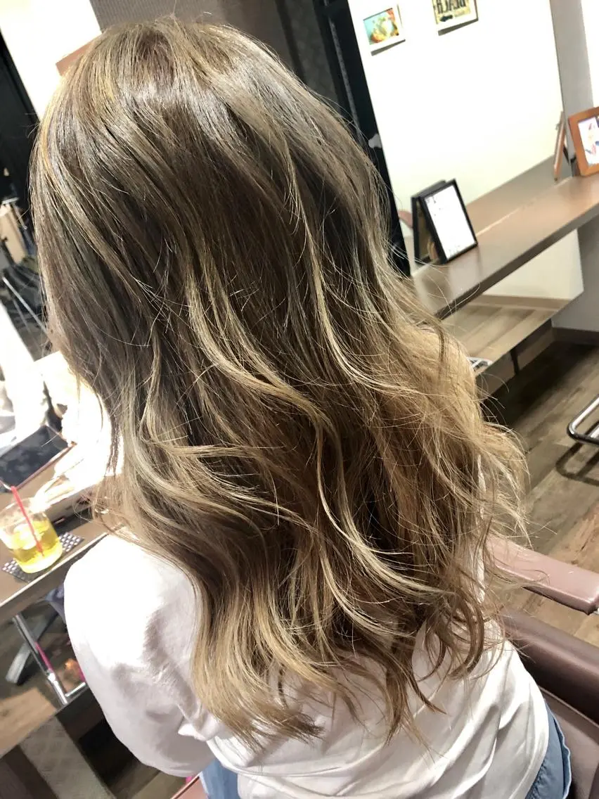 ロング カラー pep natsumiのヘアスタイル