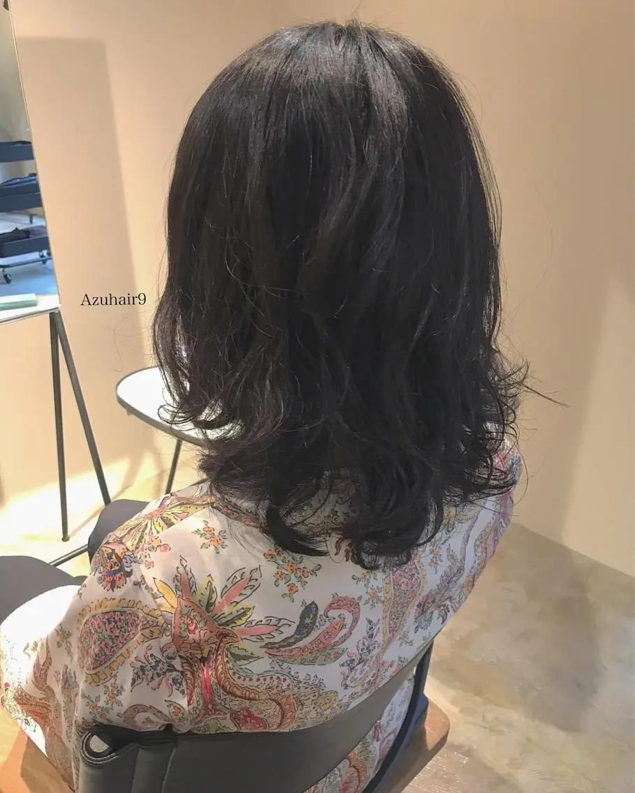ミディアム パーマ ミディアムパーマ RHAIRSALON 西山梓のヘアスタイル