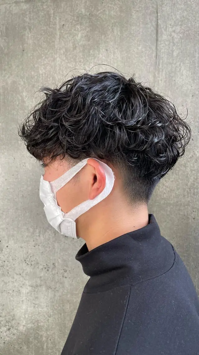 パーマ メンズ もりたみかこ 美容師お休み中のヘアスタイル