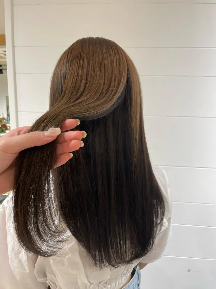 ロング 縮毛矯正 🐝メンズハイライト …Rioのヘアスタイル