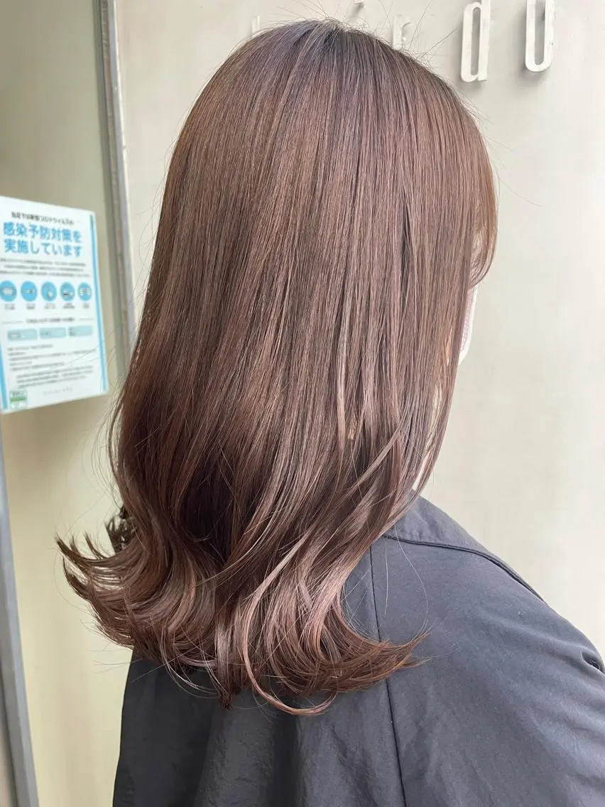 ロング ロング 志村 萌のヘアスタイル