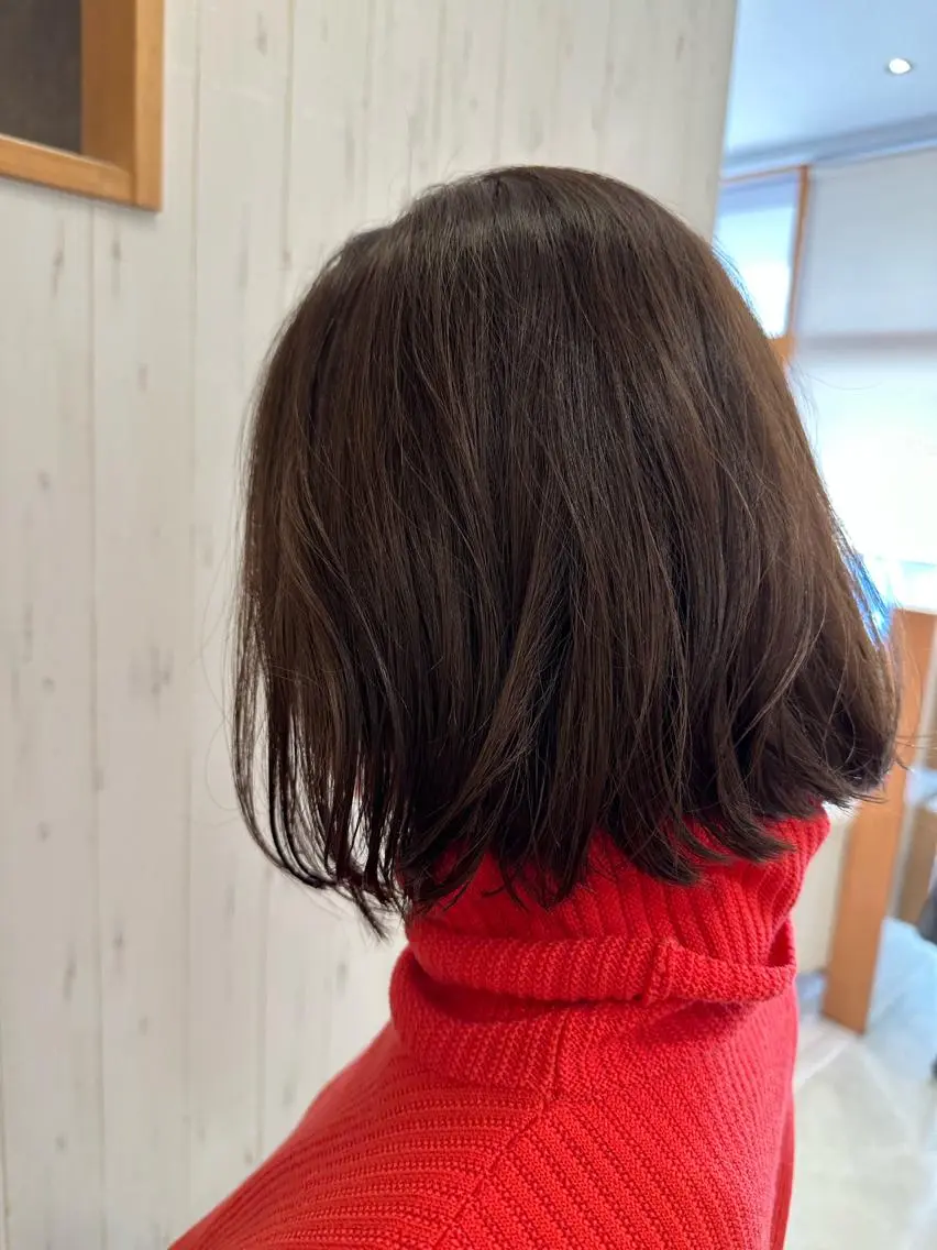 ミディアム カット ヘアカラー 式部 由美子のヘアスタイル