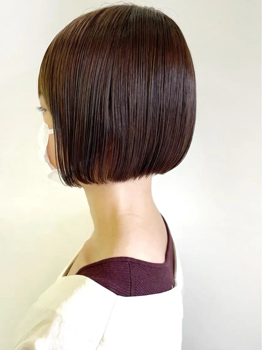 ショート カラー ボブ 齋藤 咲のヘアスタイル