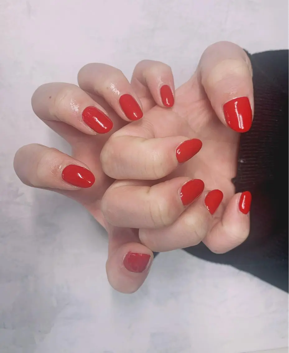 ネイル ワンカラーネイル 赤色 バレンタイン COCO Nail 光が丘駅近のネイルデザイン