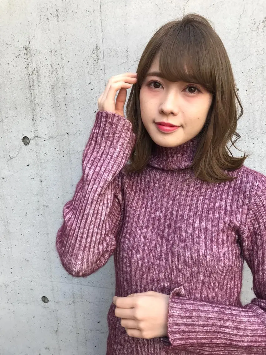 ミディアム カラー 寺山 佳貴のヘアスタイル