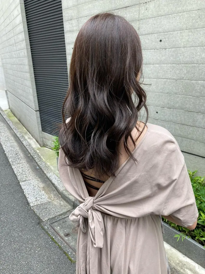 セミロング カット ヘアカラー トリートメント ✨色持ちの良い艶 カラー✨蟹江真世のヘアスタイル