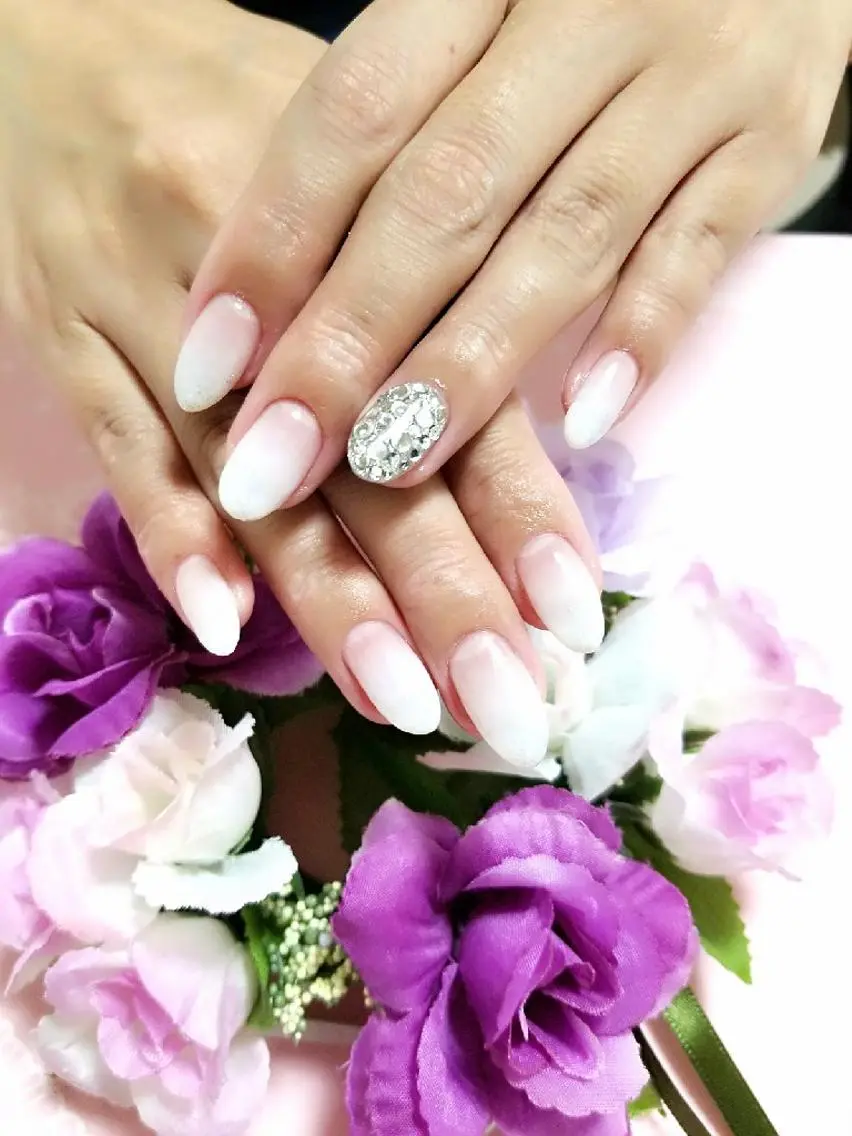 ネイル グラデーション nail salon ipuniのネイルデザイン