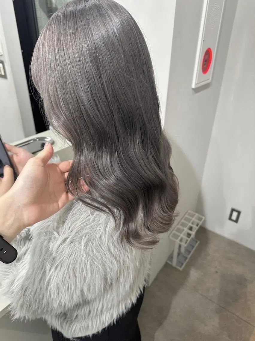 ミディアム カラー ブリーチ ダブルカラー ✨【公式】 juhl.横浜✨のヘアスタイル